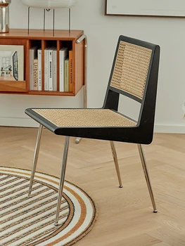 Японски интернет-знаменитост, плетени столове от ратан в скандинавски стил, антични трапезни столове, минималистичное домашно използване