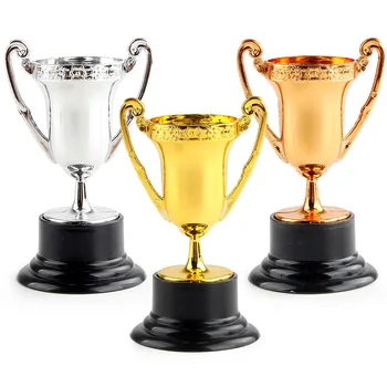 6ШТ Пластмасов Златната Купа Мини Прекрасни Игри Награда Подпори Украса Постигането на Наградата Награди Почетен Трофей