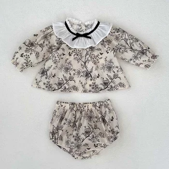 2024 Новата пролетно детски дрехи в корейски стил, памучен риза с дълги ръкави и принтом + шорти от полипропилен, комплект дрехи за новородени момичета